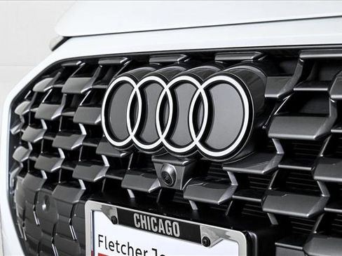 New 2025 Audi Q5 Premium Plus image 3