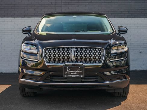 Used 2021 Lincoln Nautilus Reserve w/ Equipment Group 201A AWD/4WD image 2