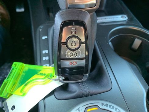 New 2025 Ford Bronco Big Bend image 26