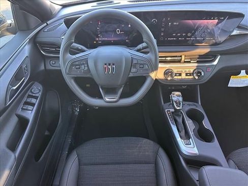 New 2026 Buick Envista Preferred w/ Advanced Safety Package image 18