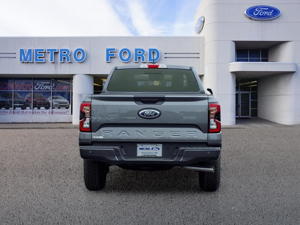 New 2026 Ford Ranger XLT w/ FX4 Off-Road Package AWD/4WD image 4