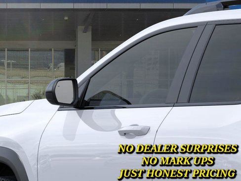 New 2026 Chevrolet Equinox RS FWD image 12