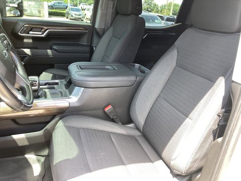 Used 2022 Chevrolet Silverado 1500 RST w/ Max Trailering Package AWD/4WD image 11