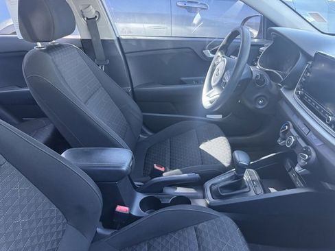 Certified 2021 Kia Rio S image 10