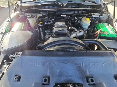 Used 2017 RAM 2500 SLT image 20