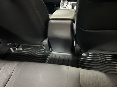 Used 2023 Honda Accord EX image 14