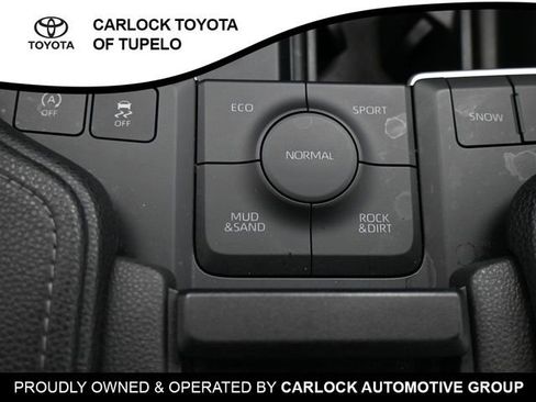 Used 2025 Toyota Grand Highlander AWD image 16