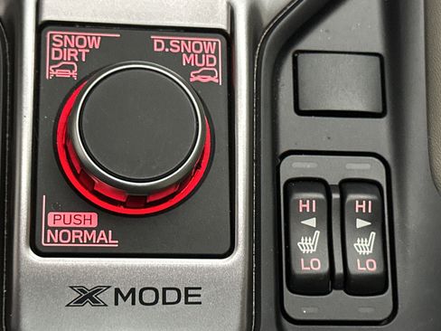 Used 2023 Subaru Forester Limited w/ Popular Package #2 AWD/4WD image 37