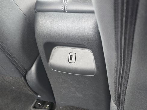 Used 2024 Nissan Sentra SV FWD image 25