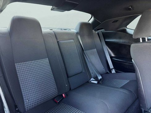 Used 2021 Dodge Challenger GT image 41