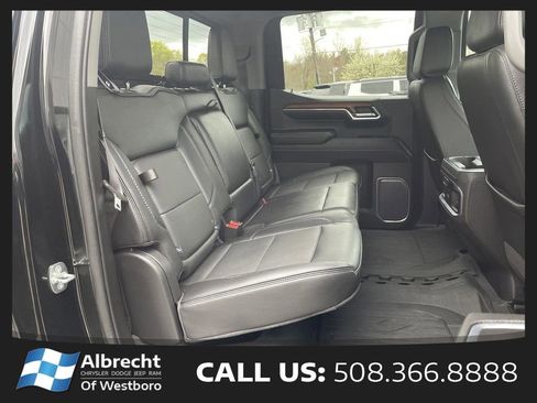 Used 2023 GMC Sierra 1500 Denali w/ Technology Package AWD/4WD image 16
