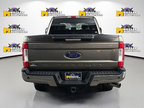 Used 2018 Ford F250 XLT w/ XLT Premium Package image 6