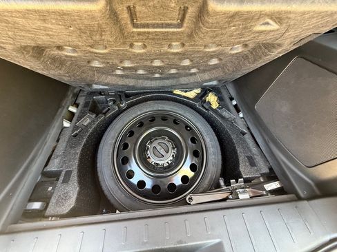 Used 2012 GMC Terrain SLE FWD image 20