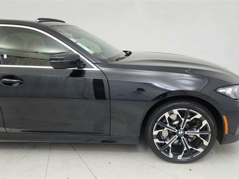 Used 2025 BMW 330i xDrive Sedan image 7