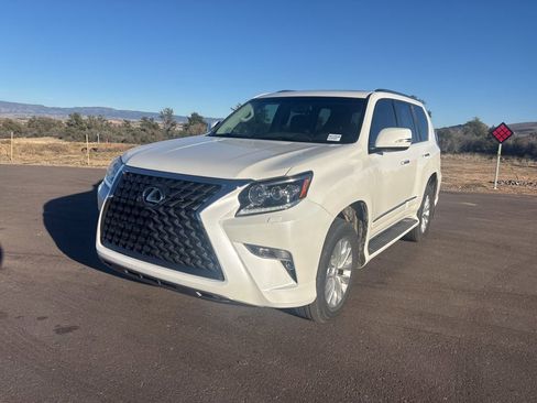 Used 2017 Lexus GX 460 image 1