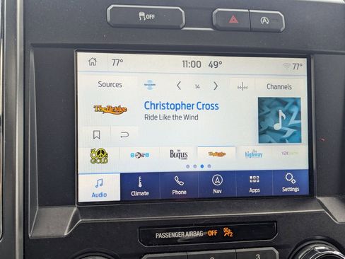 Used 2019 Ford F150 Lariat image 17