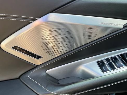 Used 2023 Chevrolet Corvette Stingray Premium Conv w/ Z51 Performance Package RWD image 7