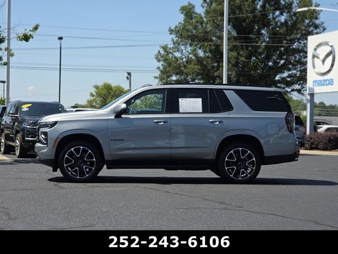 Used 2025 Chevrolet Tahoe RST w/ Advanced Technology Package AWD/4WD image 4