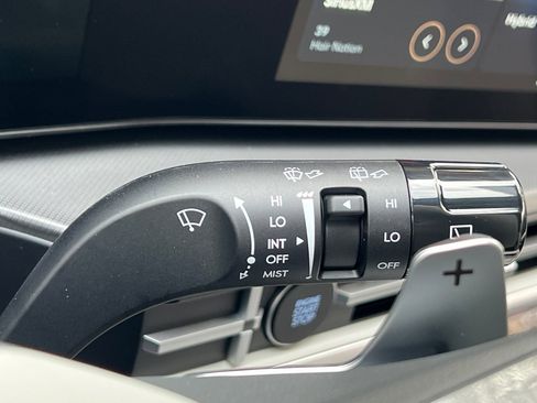 New 2026 Hyundai Santa Fe SE image 32