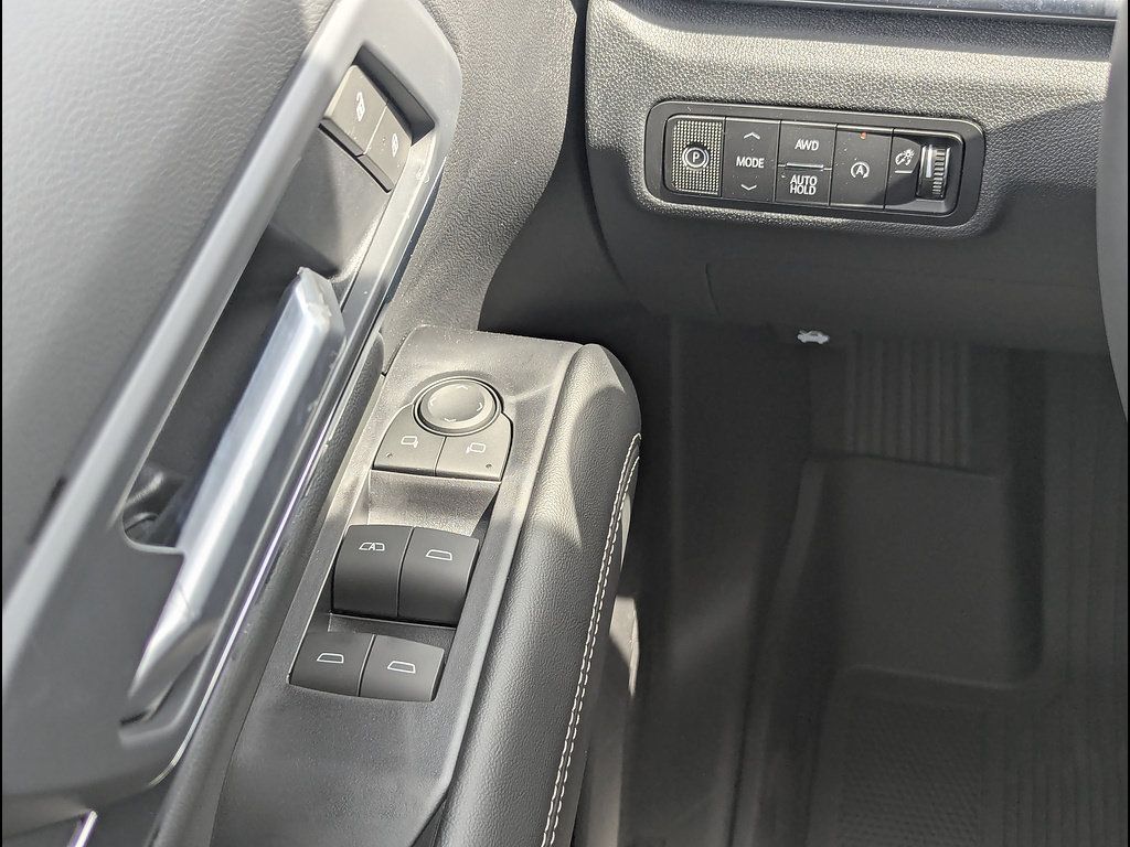 New 2027 GMC Terrain Elevation w/ Elevation Premium Package AWD/4WD image 20