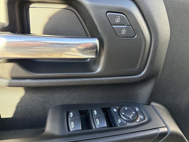 Used 2025 Chevrolet Silverado 2500 Custom AWD/4WD image 44