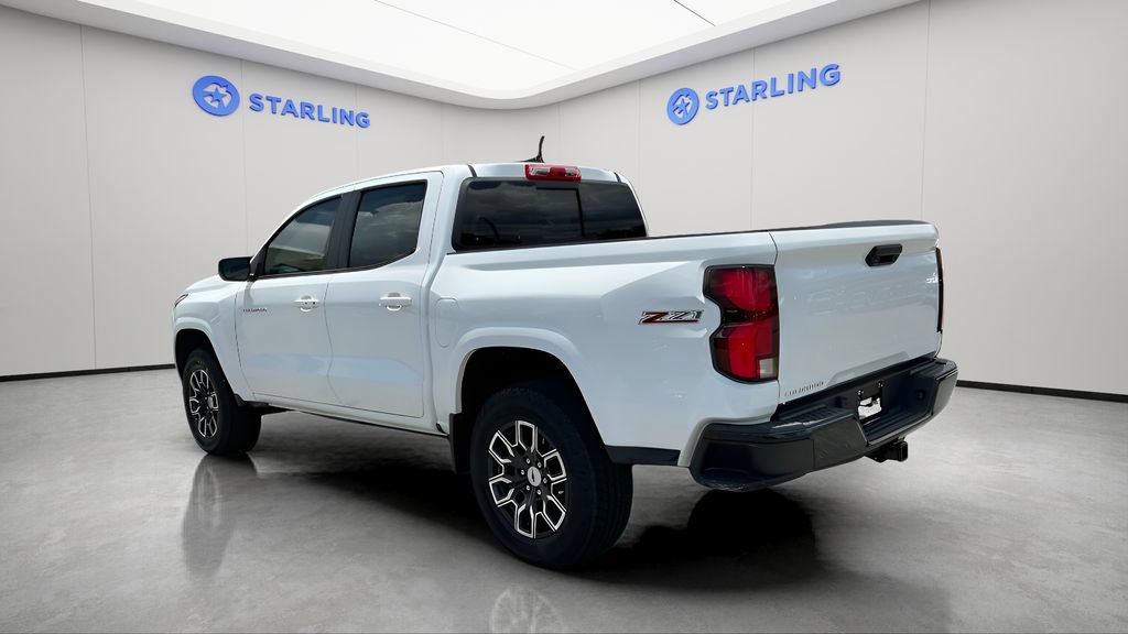 Used 2023 Chevrolet Colorado Z71 w/ Z71 Convenience Package 2 AWD/4WD image 4