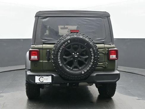 Used 2021 Jeep Wrangler Unlimited Willys image 5