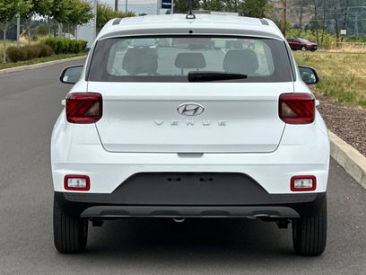 Used 2026 Hyundai Venue SE