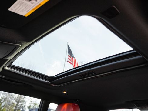 Used 2023 Dodge Challenger SRT Hellcat w/ Driver Convenience Group image 31