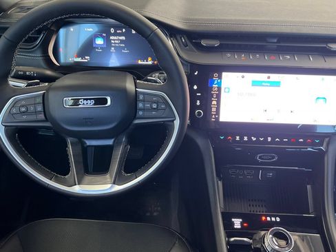 New 2026 Jeep Grand Cherokee Altitude AWD/4WD image 13