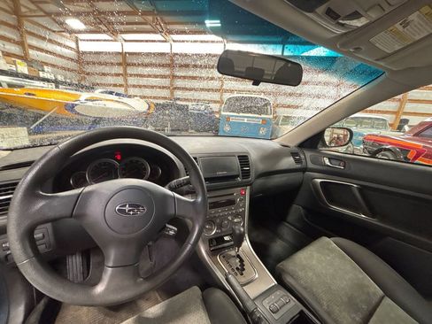 Used 2005 Subaru Outback 2.5i image 13