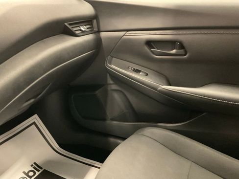 Used 2024 Nissan Sentra S image 16