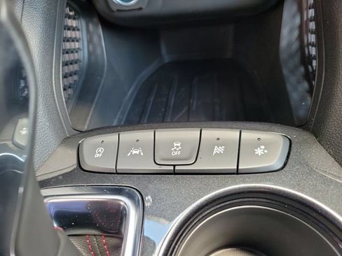 Used 2026 Chevrolet TrailBlazer RS FWD image 32