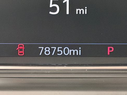 Used 2021 GMC Sierra 1500 AT4 w/ AT4 Premium Package image 25