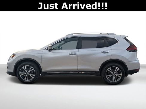 Used 2018 Nissan Rogue SL w/ Premium Package image 6