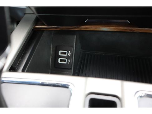 Used 2018 Ford F150 Lariat image 39