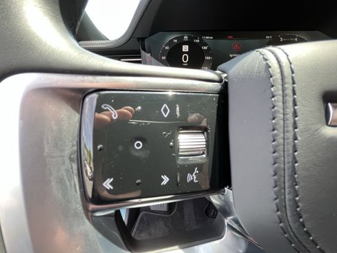 Certified 2023 Land Rover Range Rover SE AWD/4WD image 20