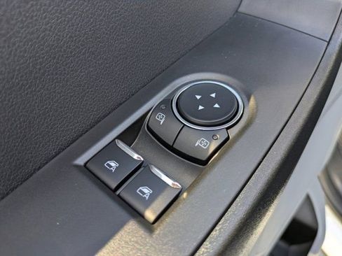 New 2026 Ford F250 XL w/ XL Chrome Package image 20