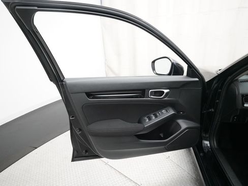 Used 2023 Honda Civic EX image 27