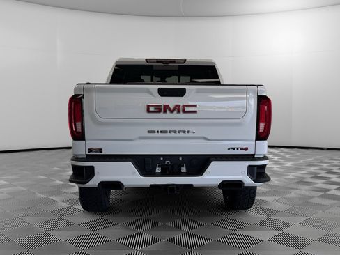 Used 2021 GMC Sierra 1500 AT4 w/ AT4 Value Package AWD/4WD image 7