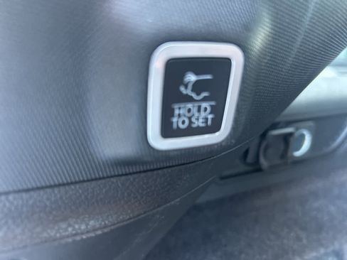 Used 2022 Jeep Grand Cherokee Summit w/ Advanced Protech Group IV image 32