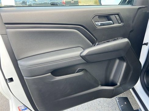 New 2026 GMC Canyon Elevation w/ Convenience Package image 10