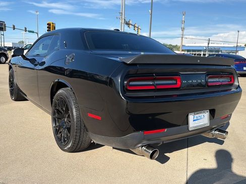 Used 2018 Dodge Challenger R/T w/ Blacktop Package RWD image 14