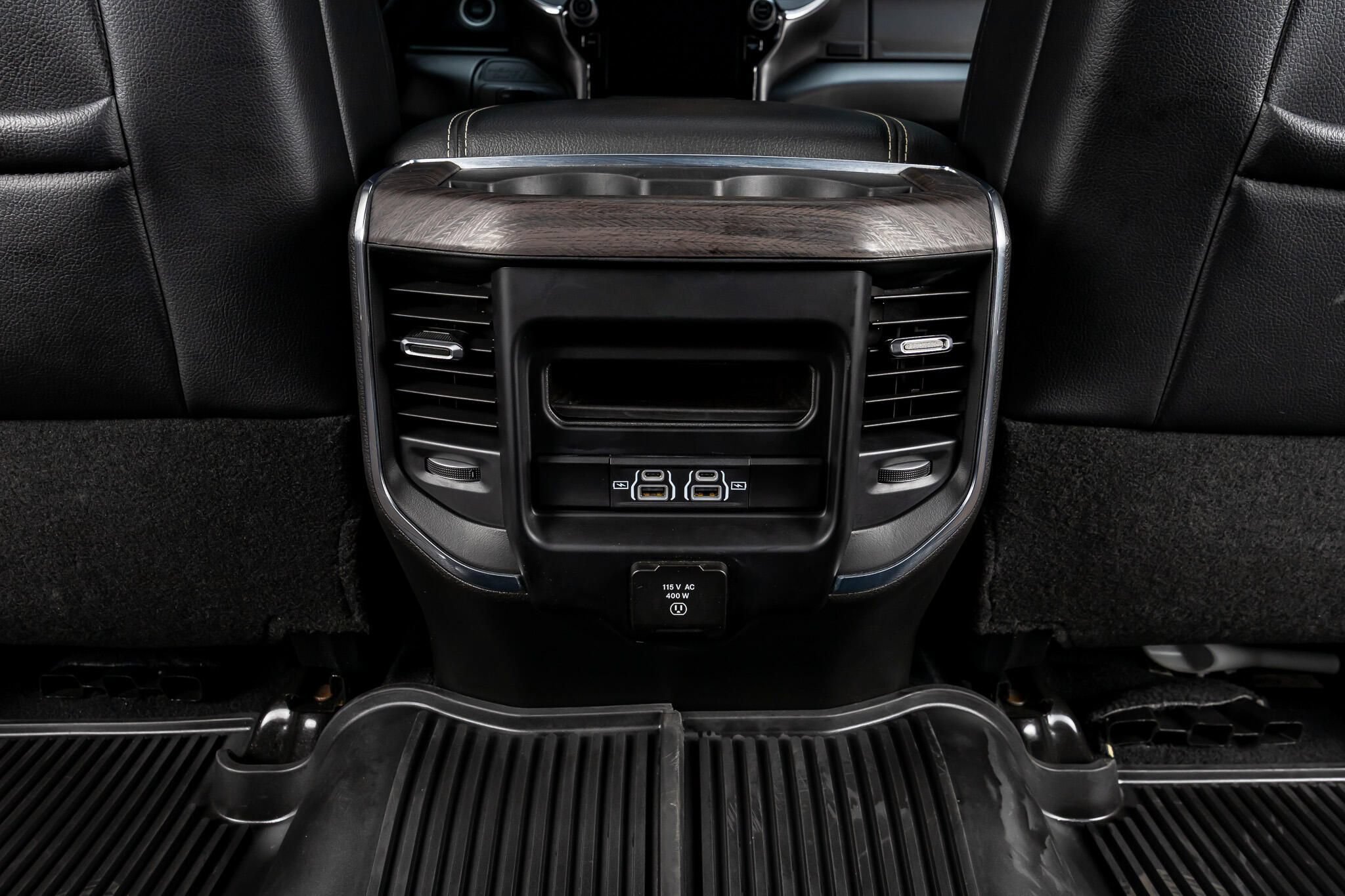 Used 2025 RAM 2500 Laramie w/ Night Edition AWD/4WD image 34