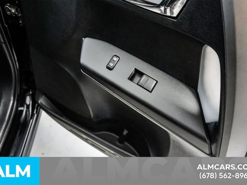 Used 2018 Toyota RAV4 XLE AWD/4WD image 43
