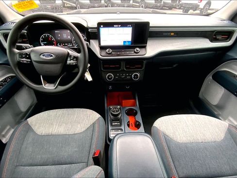 Used 2022 Ford Maverick XLT image 13