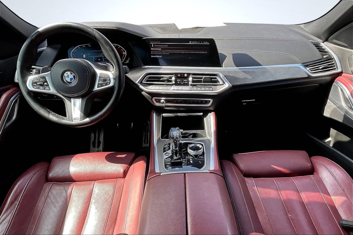 Used 2022 BMW X6 xDrive40i w/ M Sport Package AWD/4WD image 16
