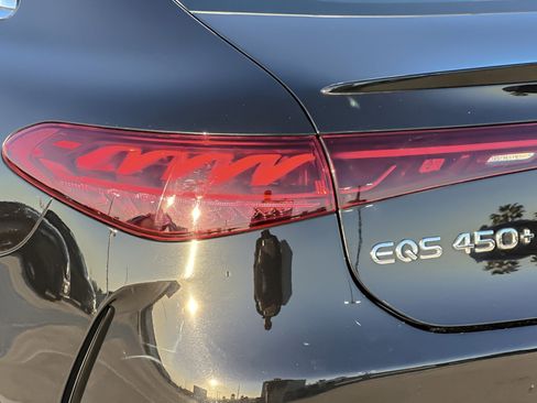 Used 2022 Mercedes-Benz EQS 450+ Sedan w/ AMG Line Exterior image 26