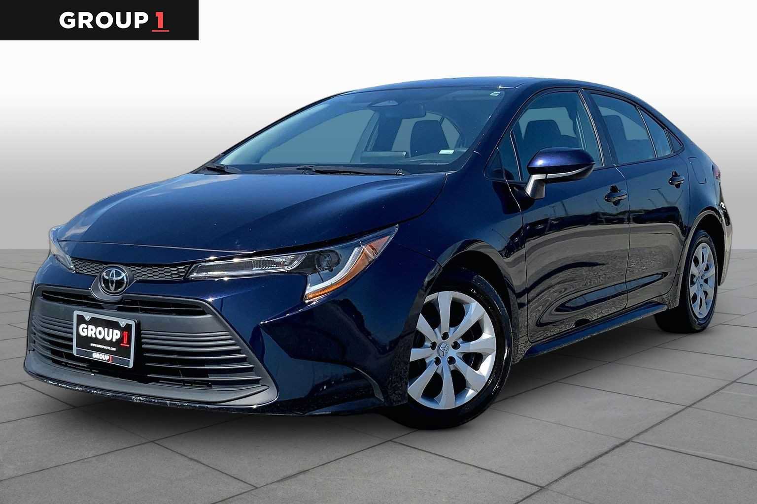 Used 2024 Toyota Corolla LE FWD image 1