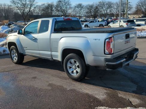 Used 2015 GMC Canyon SLE image 6